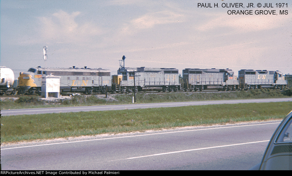 Southbound L&N